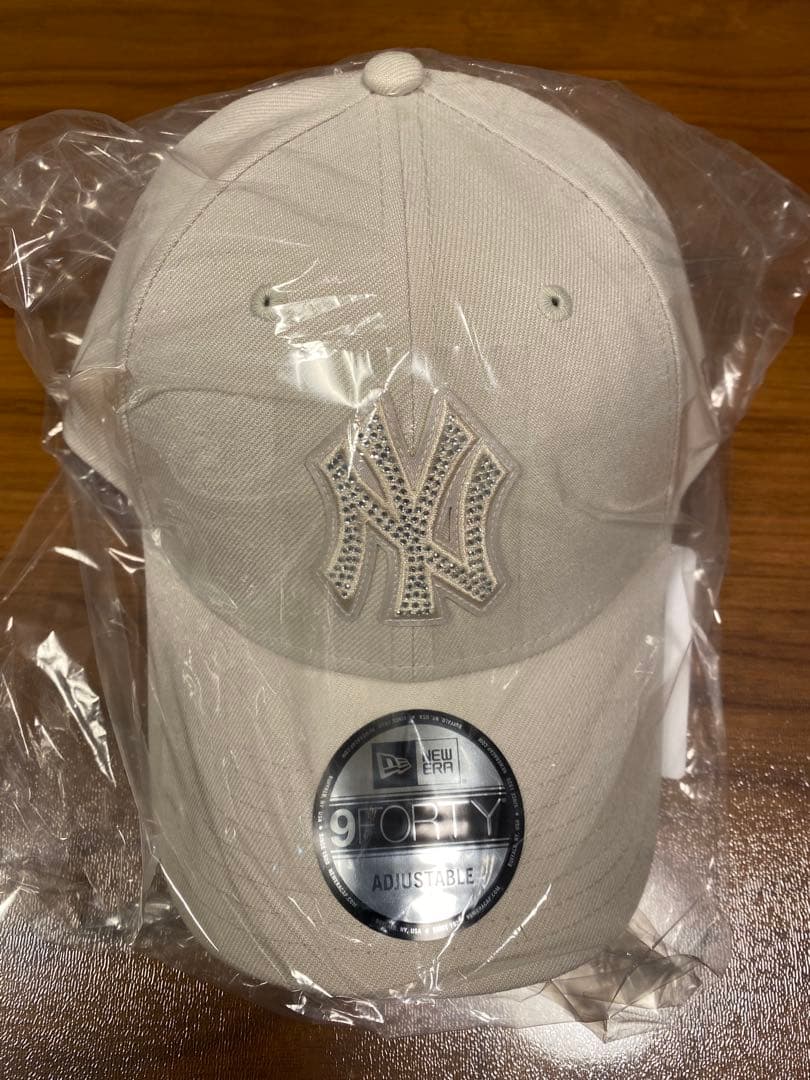ニューヨーク・ヤンキース 9FORTY ラインストーン　キャップ