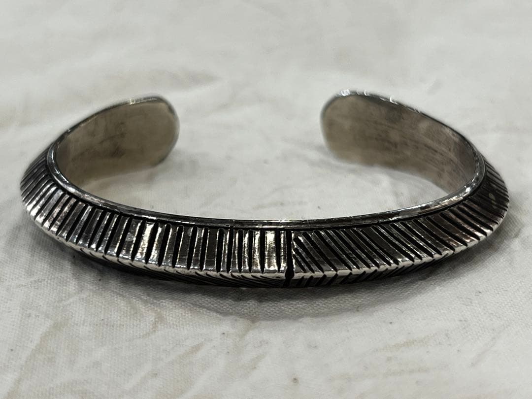 Wylie Secatero ワイリーセカテロ シルバーバングル　55g