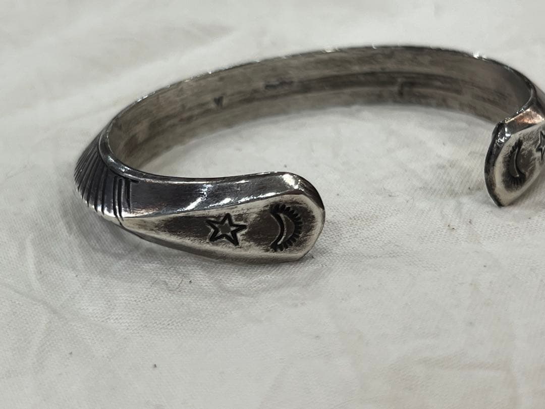 Wylie Secatero ワイリーセカテロ シルバーバングル　55g