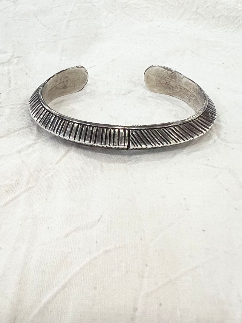 Wylie Secatero ワイリーセカテロ シルバーバングル　55g