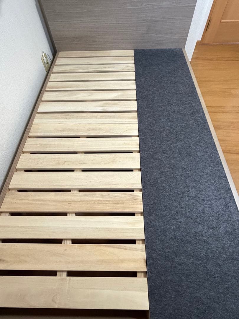 【美品】Simmons シモンズ セミダブル ベッド&マットレス