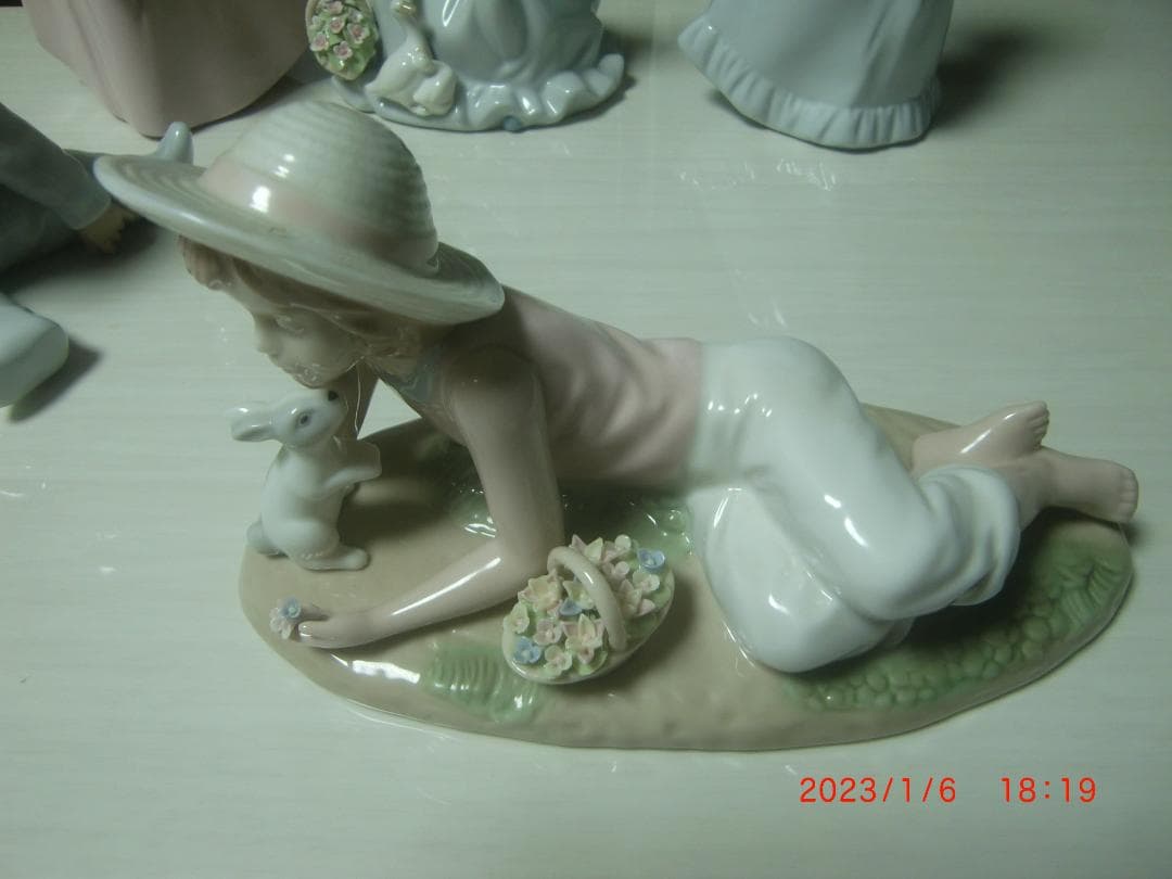 NADAL製【アヒルと少女・ウサギと少女・赤ちゃん・少女2点】リアドロＬ182