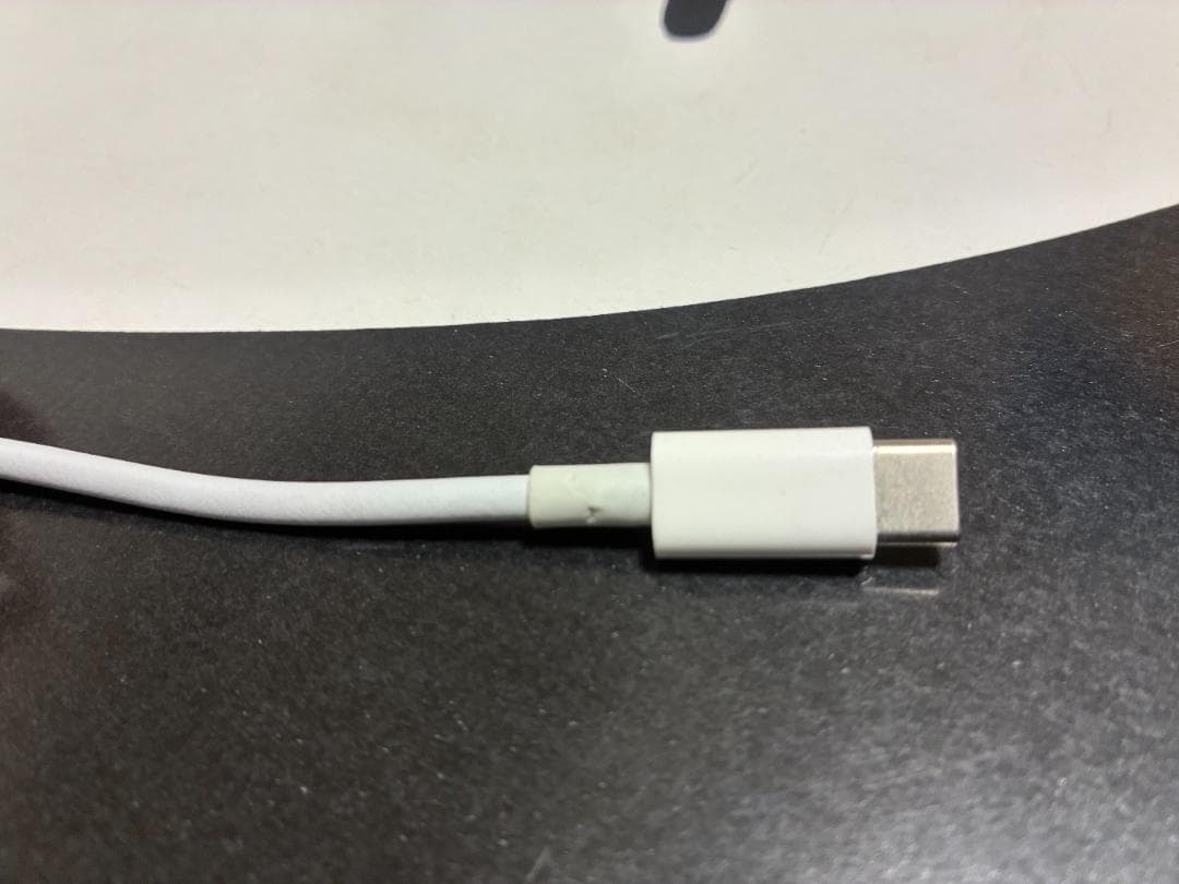 充放電回数32　8GM 256GB　M1 Apple MacBook Air美品