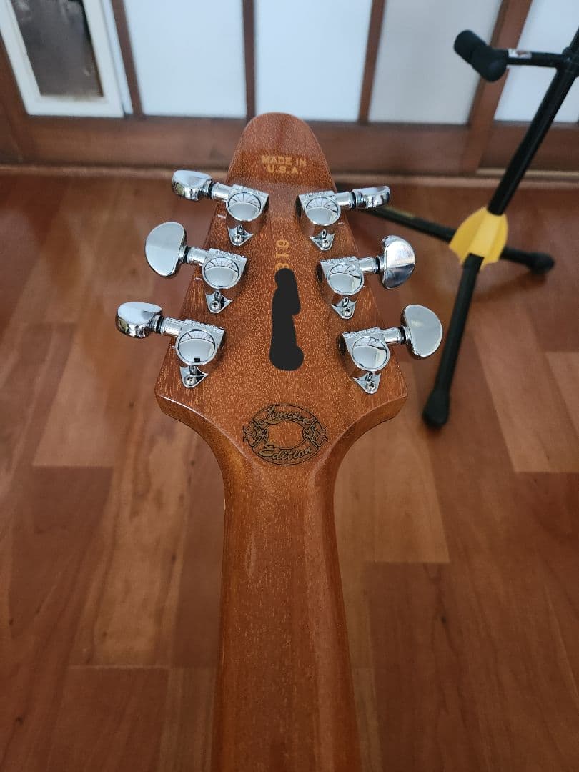 ギター GIBSON LIMITED EDITION FLYING V '98