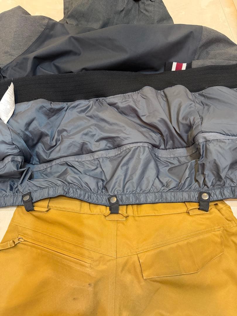 BILLABONG ビラボン　上下セット　スノーボードウェアM パンツLサイズ