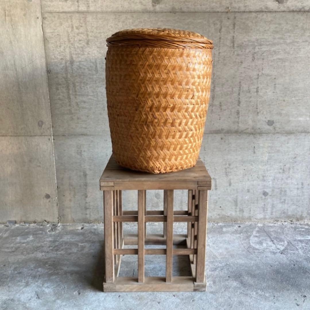 大きな竹籠 カゴ バスケット 大型 収納 保存 蓋付き 編み込み 工芸品 レトロ