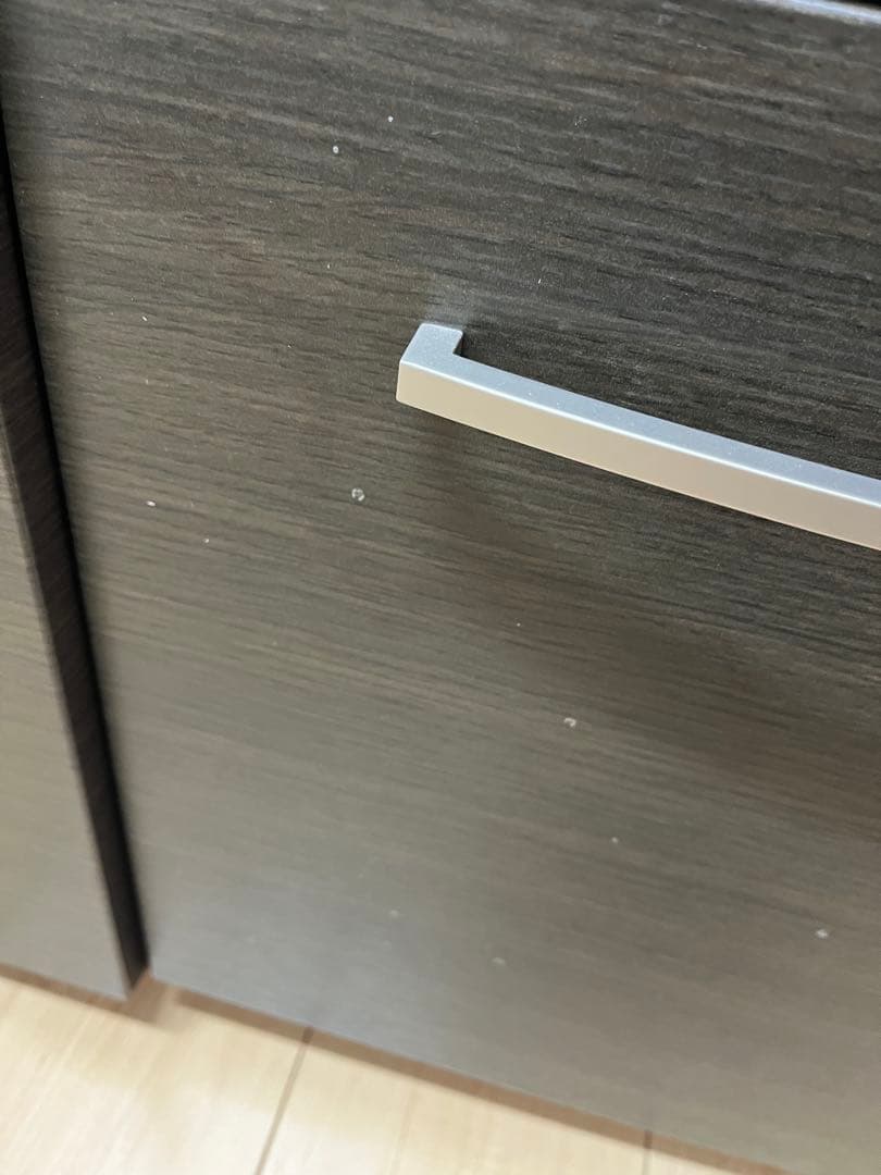 【値下げ中！8/19 15時まで！送料込み】キッチンボード　食器棚 ガラス扉付き