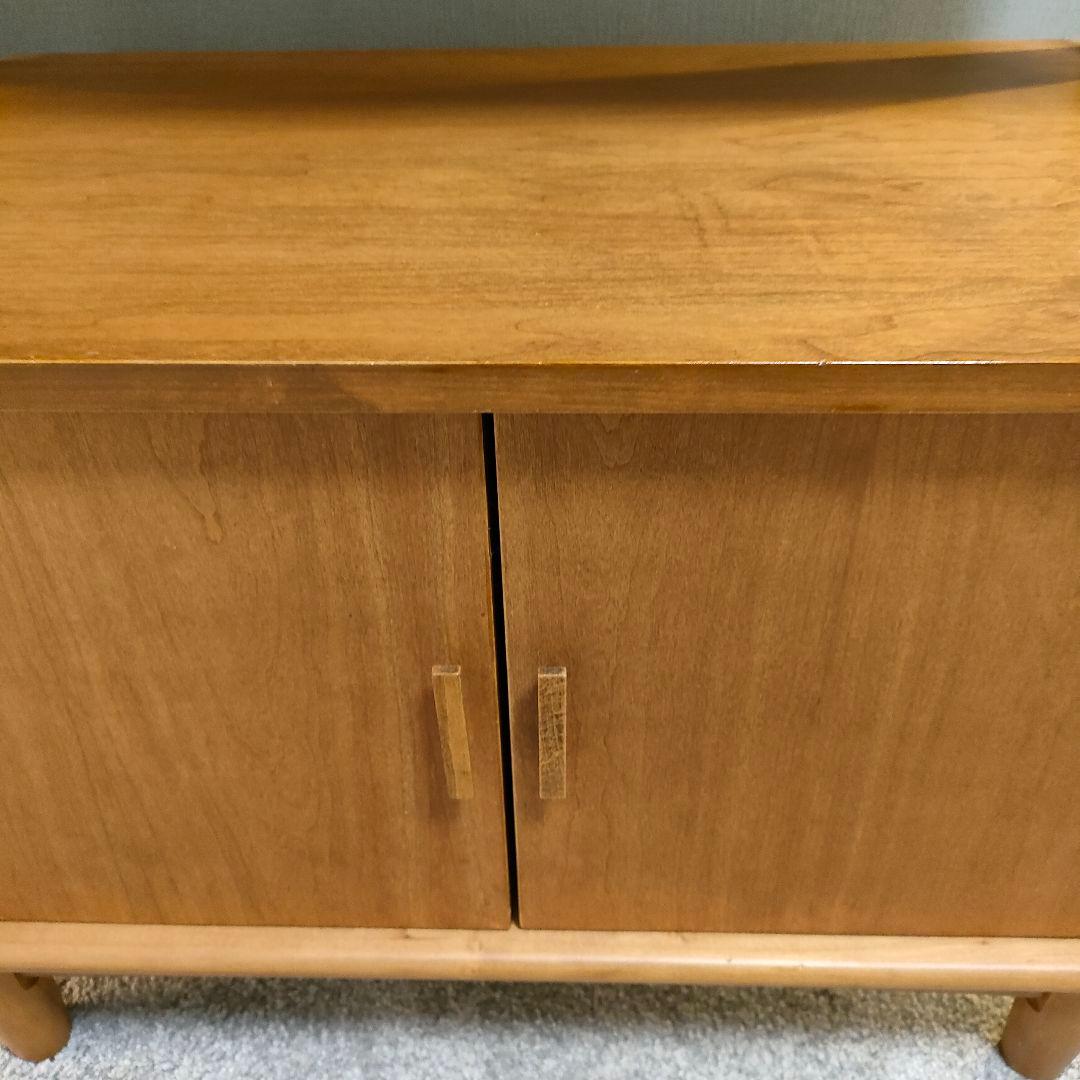 北欧風 木製ラック オープンシェルフ4段 扉付き収納