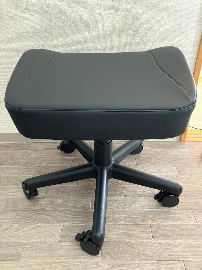 AKRacing FOOTREST-BLACK オットマン