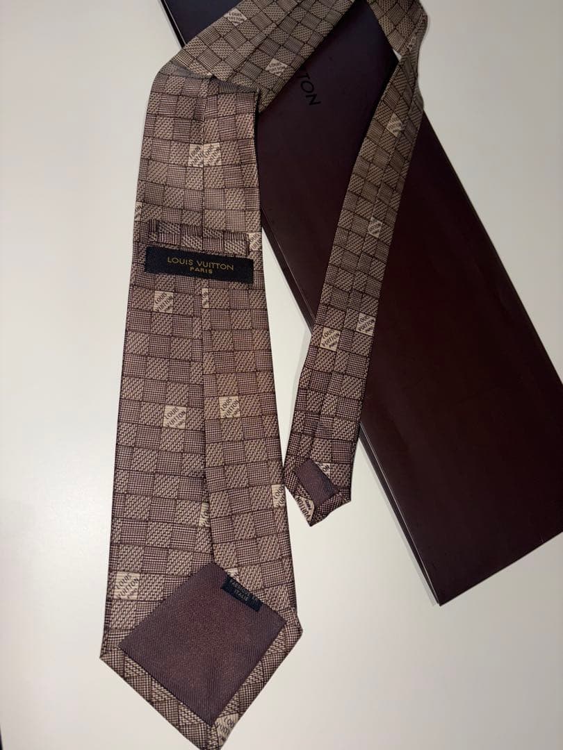 【新品・未使用】Louis Vuitton ダミエ　ネクタイ
