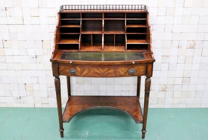 GMFT347○THEODORE ALEXANDER / セオドアアレキサンダ