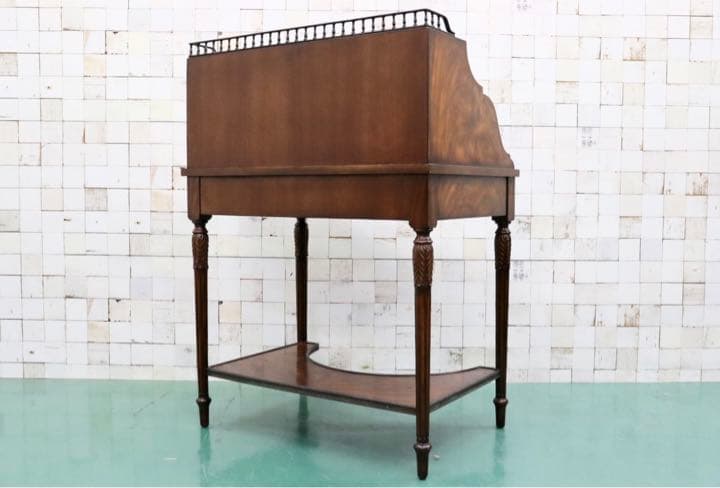 GMFT347○THEODORE ALEXANDER / セオドアアレキサンダ