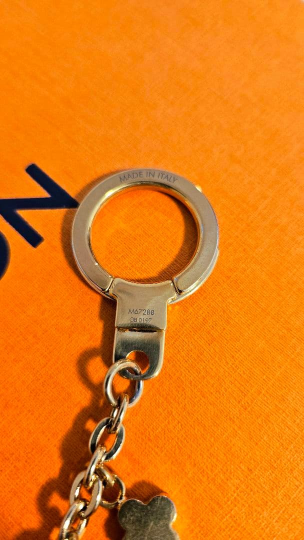 【希少】LOUIS VUITTON バッグ チャーム ゴールドローズ