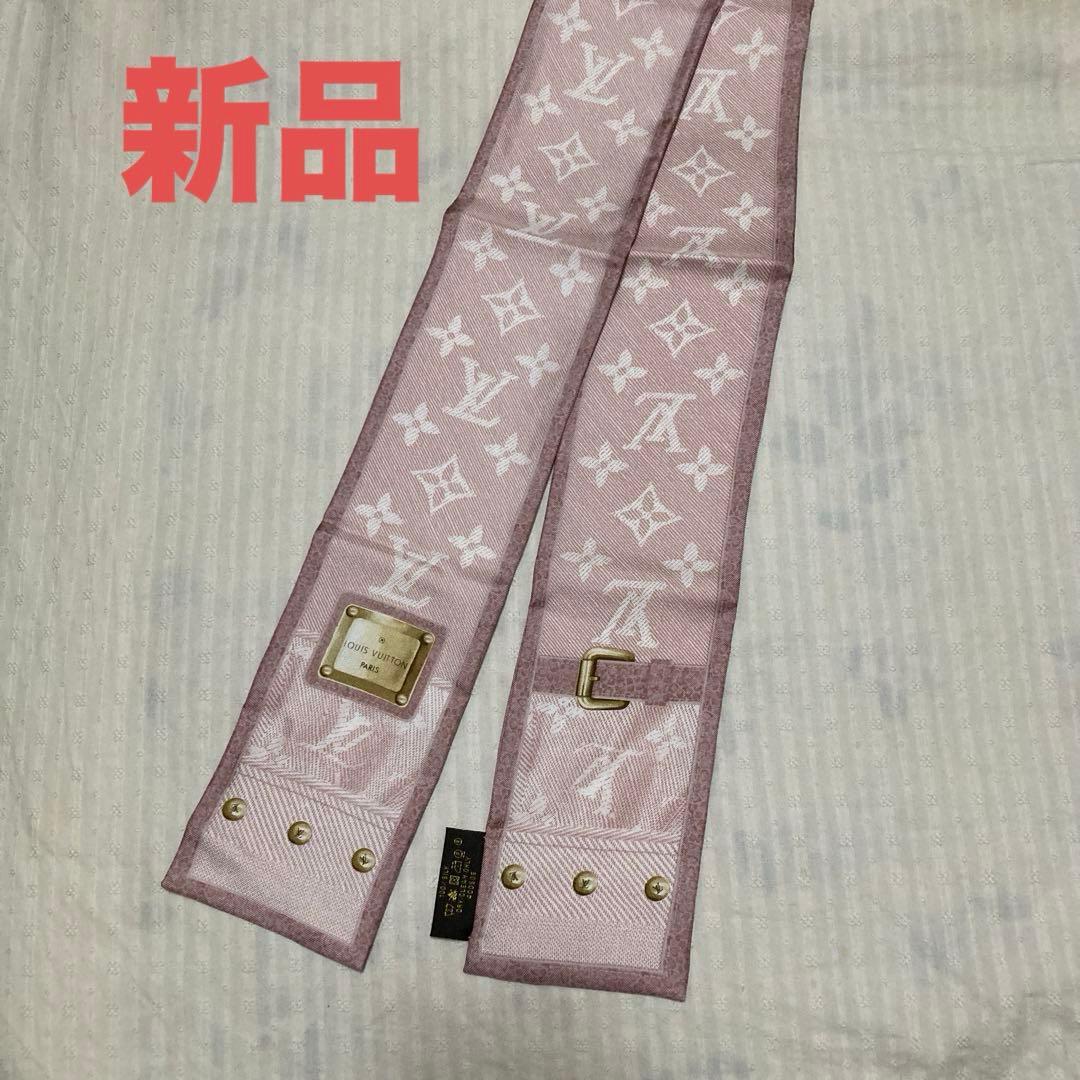 新品未使用　LOUIS VUITTON ルイヴィトンスカーフ　バンドーデニムLV