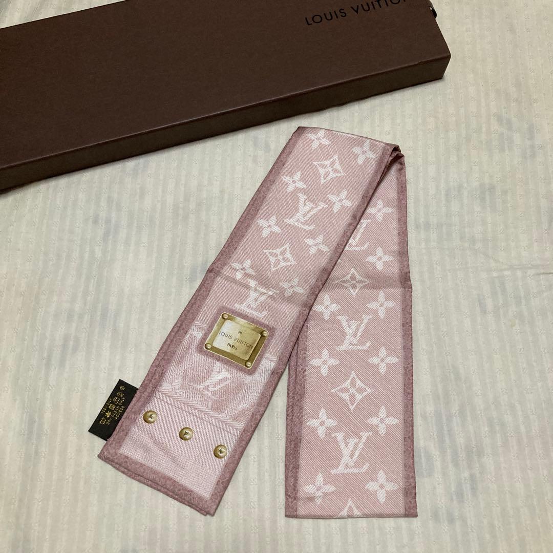 新品未使用　LOUIS VUITTON ルイヴィトンスカーフ　バンドーデニムLV