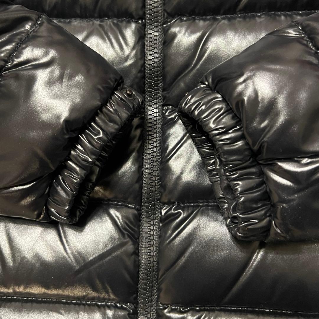 【美品】MONCLER BADY ショートダウンジャケット　ブラック　サイズ0