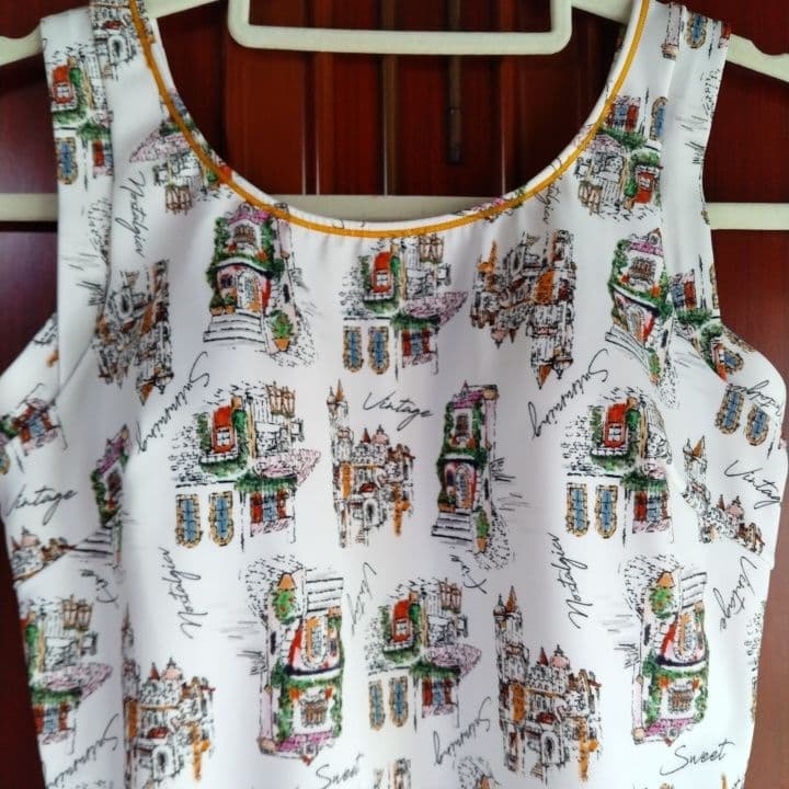 ワコール 新品 フルシェイプ ワンピース水着 13号