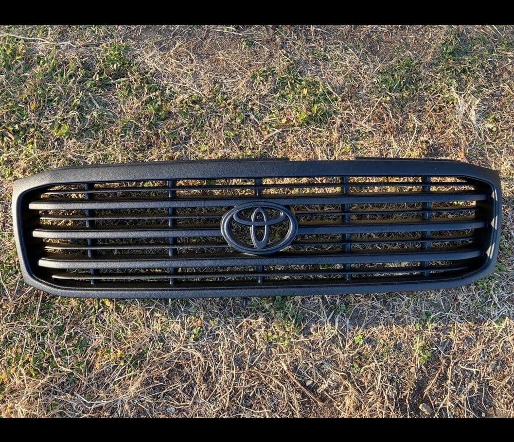 トヨタ ランドクルーザー100前期純正グリル（ラプターライナー塗装）