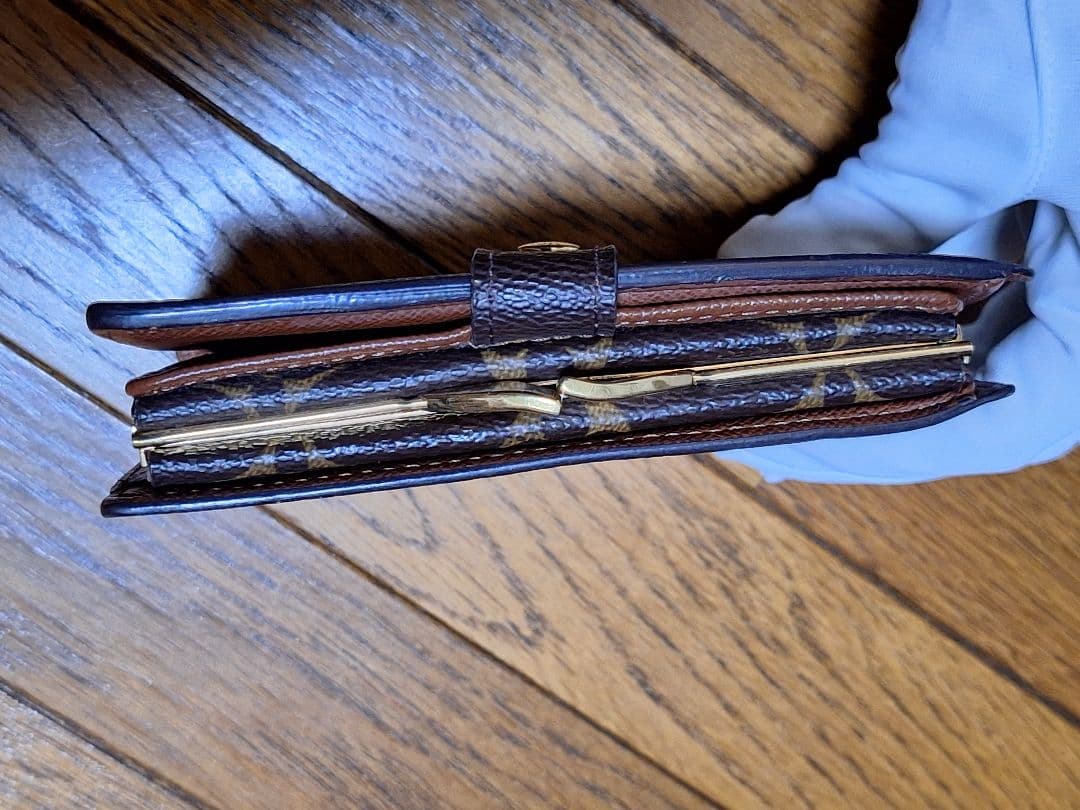 美品！LOUIS VUITTON ポルトフォイユ ヴィエノワ がま口二つ折り財布