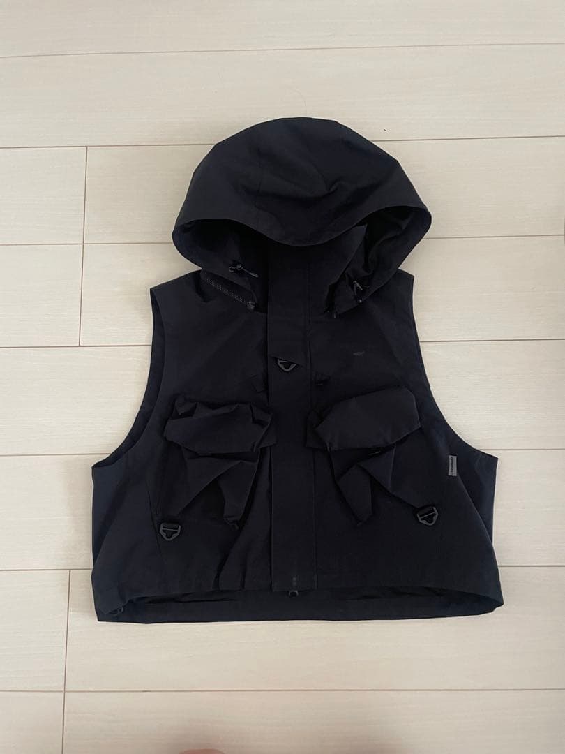 ウェア peak toned trout active vest