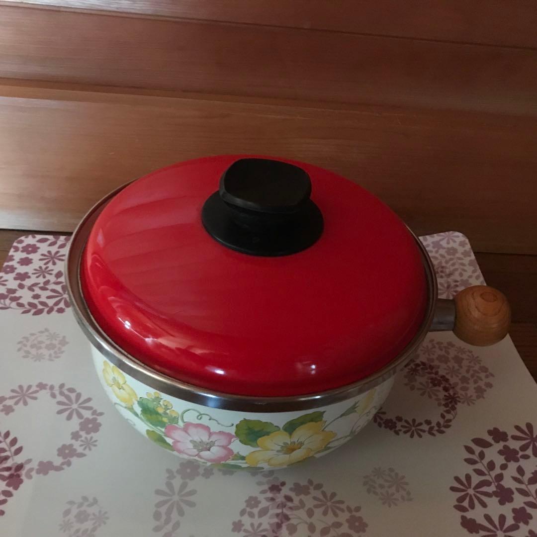 昭和レトロ　ホーロー鍋