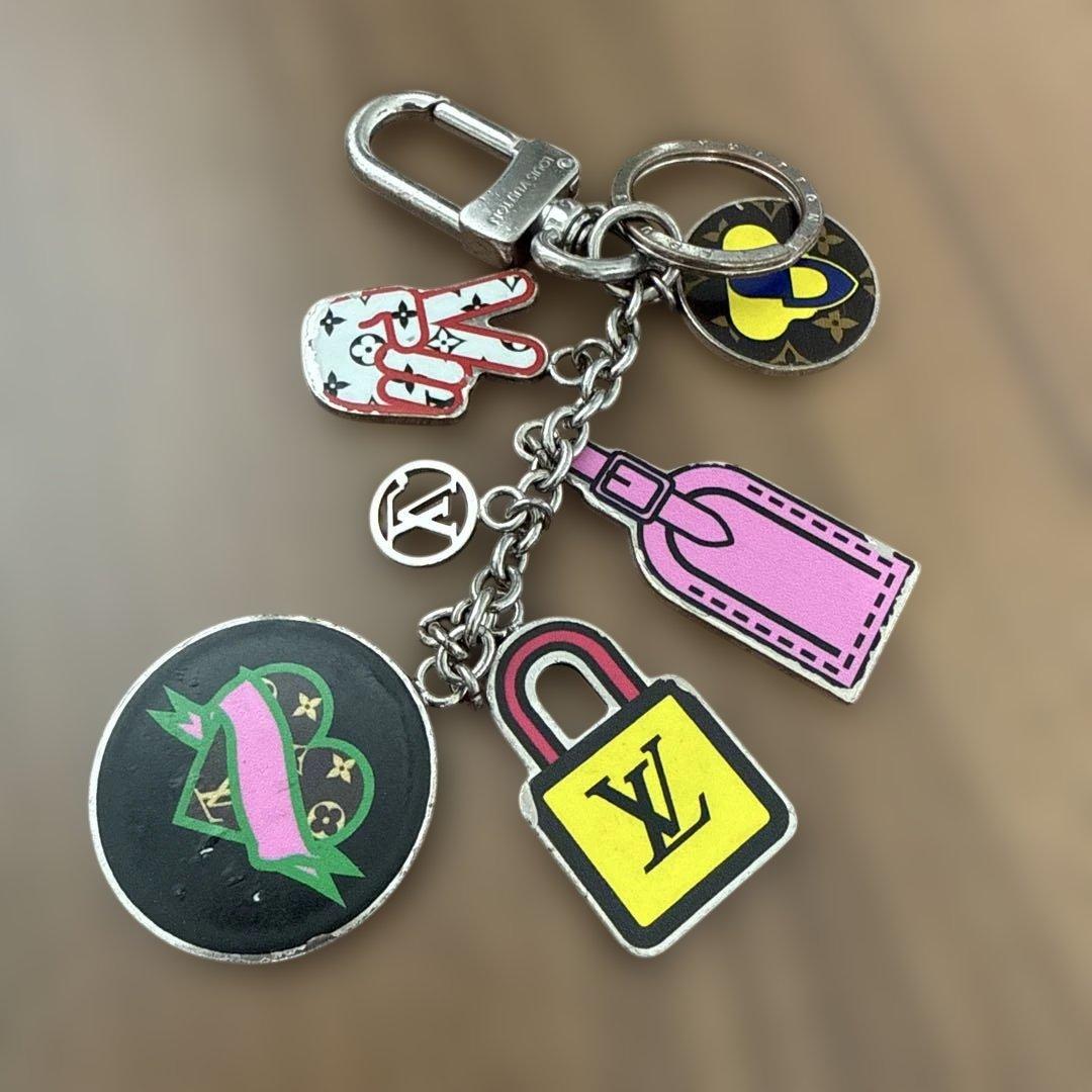 Louis Vuitton カラフルキーホルダー