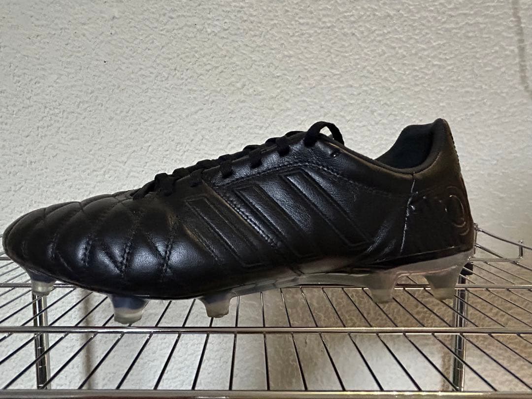 サッカー　スパイク　28センチ