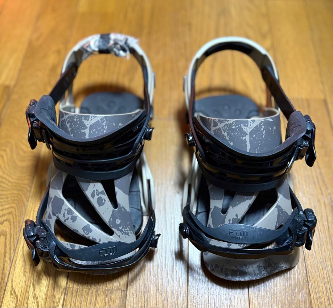 FLUX(フラックス) ビンディング 　DS　Mサイズ