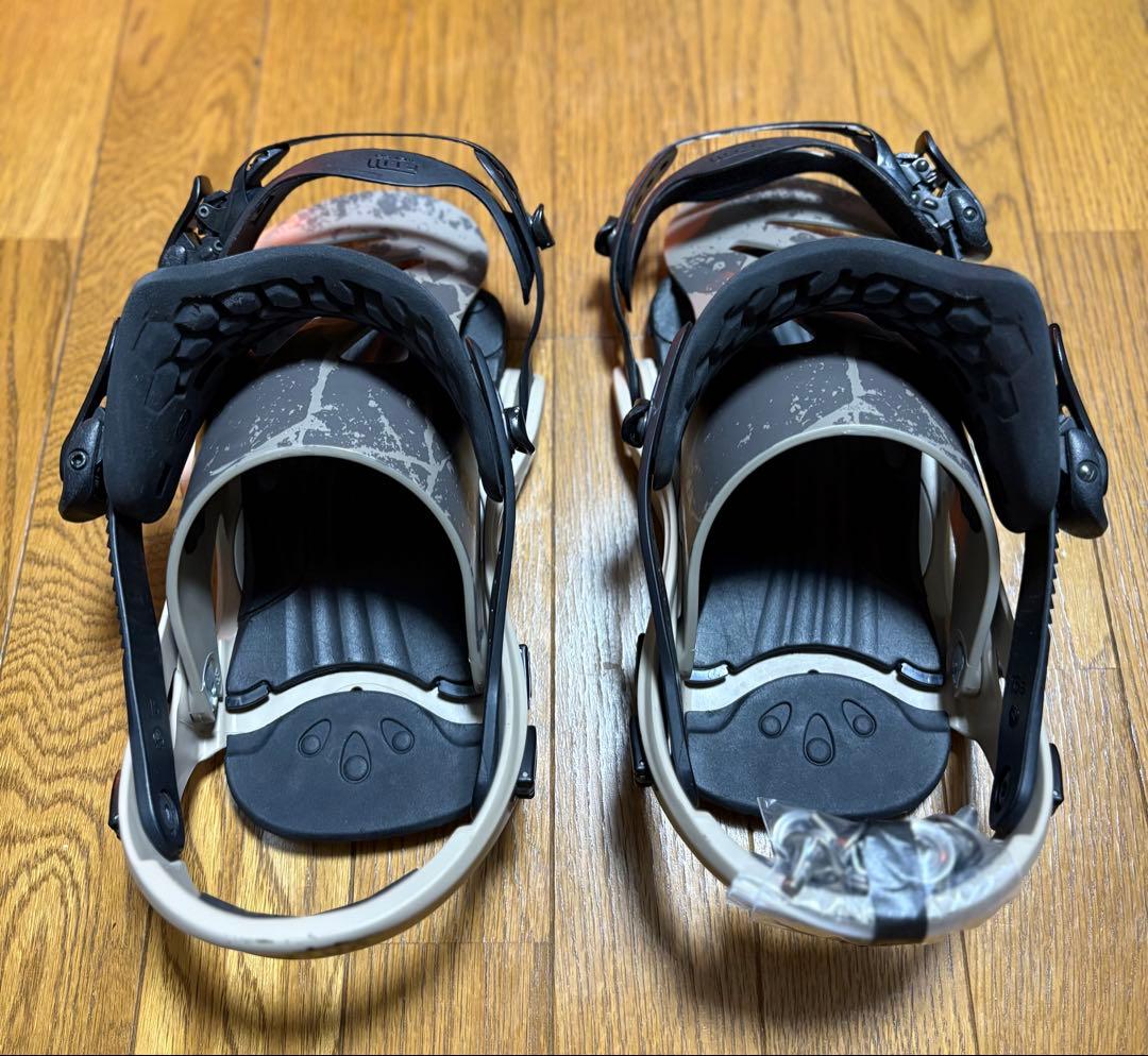 FLUX(フラックス) ビンディング 　DS　Mサイズ