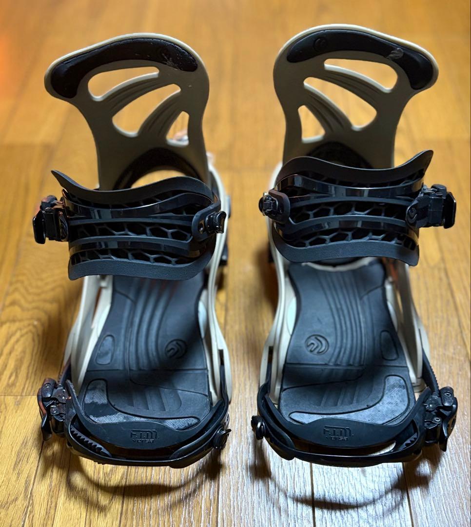 FLUX(フラックス) ビンディング 　DS　Mサイズ