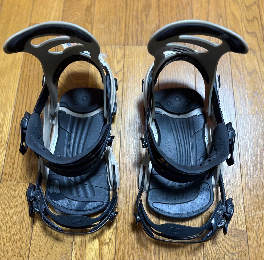 FLUX(フラックス) ビンディング 　DS　Mサイズ