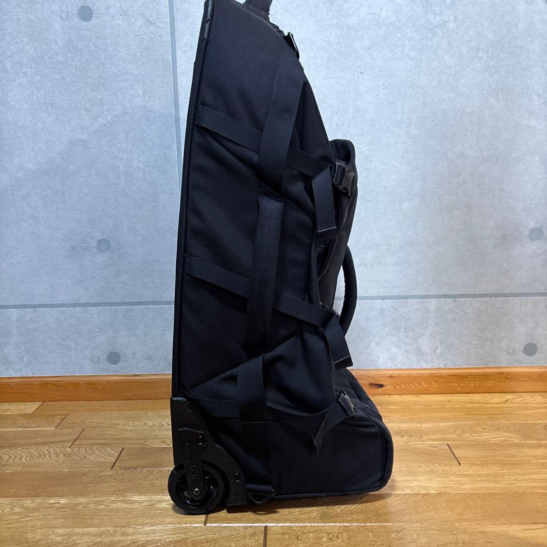 mont-bell モンベル　ウィーリーダッフル 80 キャリーバッグ