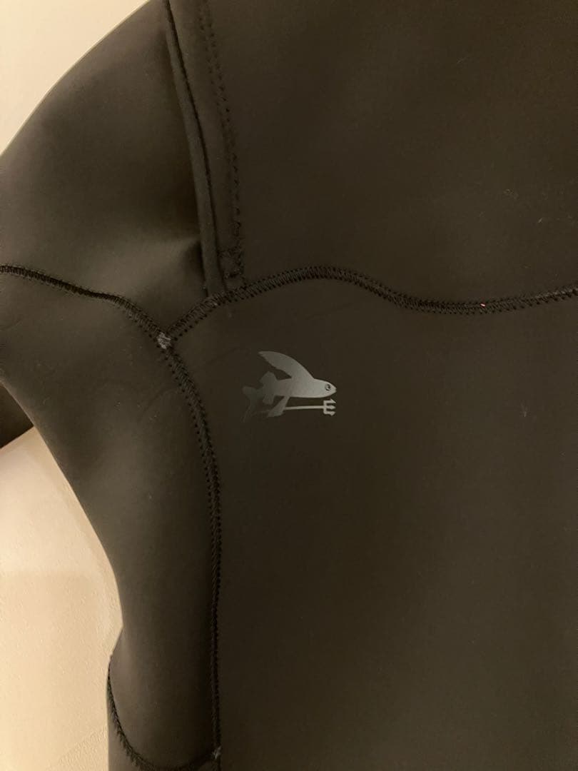 patagonia R1 ライト　シーガルウェットスーツ Mサイズ