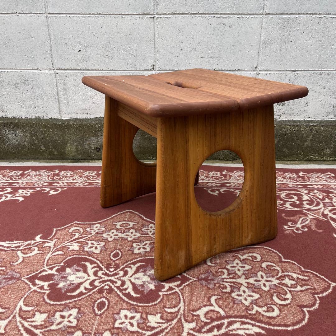 ビンテージ古道具◾️木製無垢材 桐材 角型スツール 椅子 イス