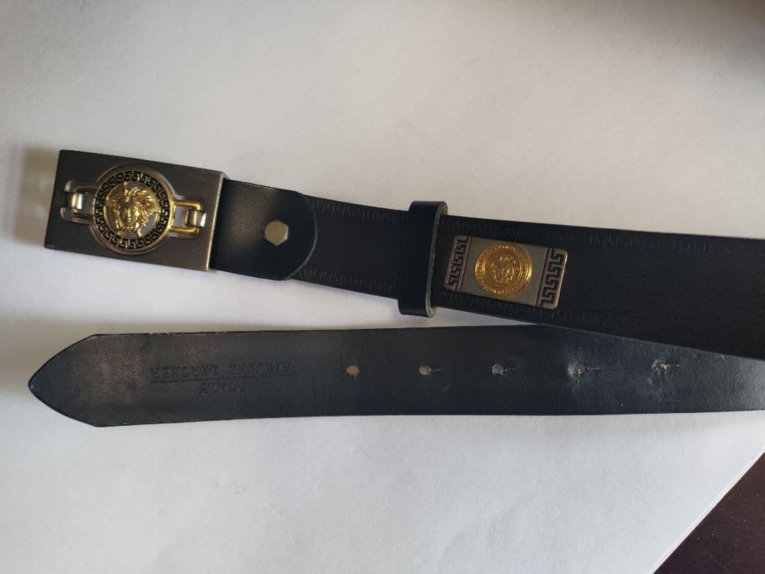 【希少・超レア】ジャンニヴェルサーチ メデューサ柄 本革 メンズ ベルト