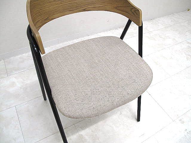 【展示品】25年製 ウニコ エレムト ダイニングチェア ナチュラル 北欧モダン