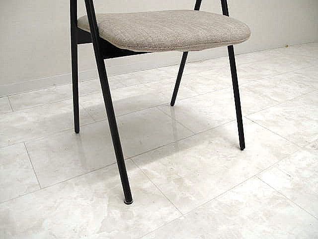 【展示品】25年製 ウニコ エレムト ダイニングチェア ナチュラル 北欧モダン