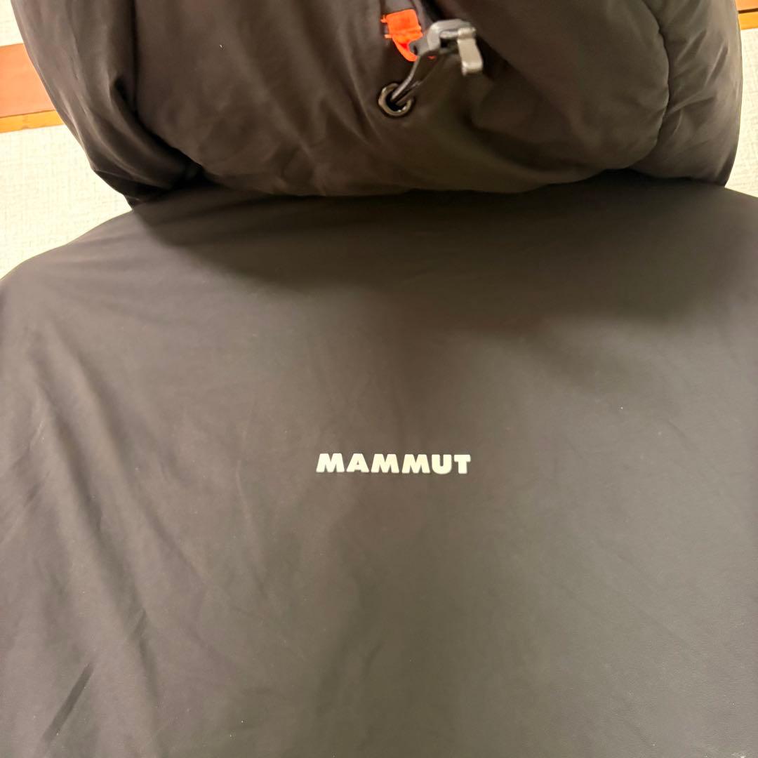 MAMMUT ブラック マウンテンパーカー