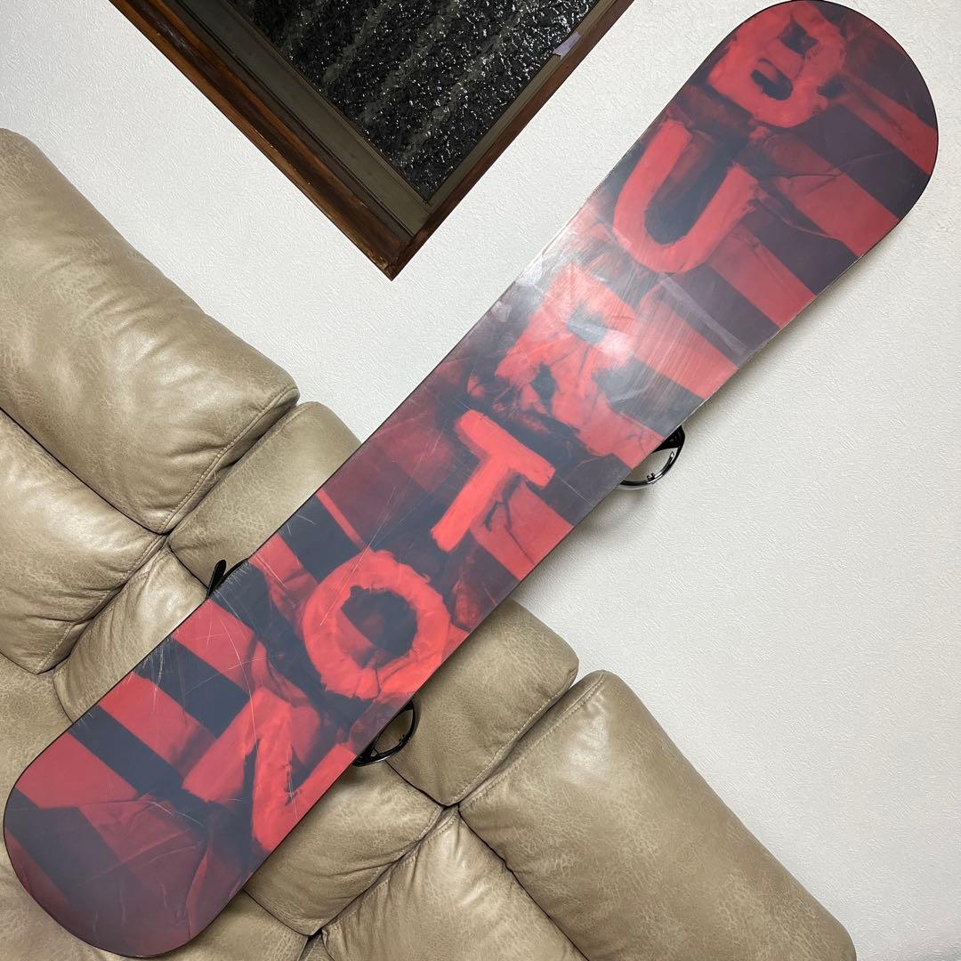 BURTON LIPCODE 150 × BURTON LTR M