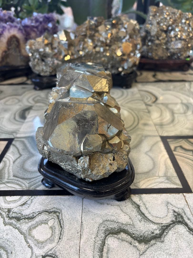 黄鉄鉱　パイライト　ストーン　鉱石　希少　置物　インテリア