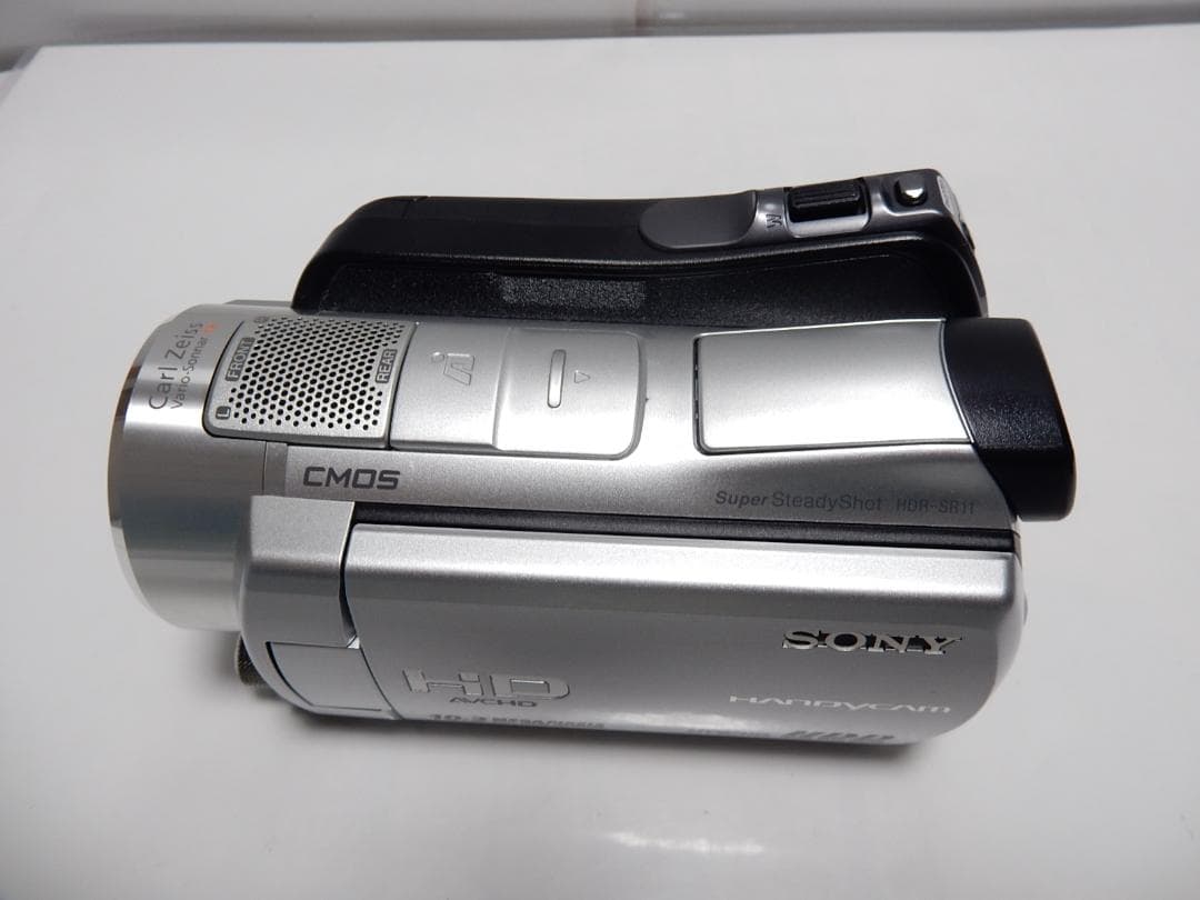 希少　訳有り　動作品　ソニー　SONY HDR-SR11 ビデオカメラ 60GB