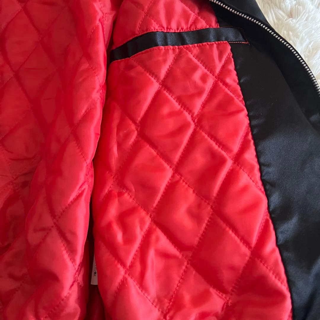 hosihime 星姫 ホシヒメ ウサギ 刺繍のサテン製スカジャン 兎