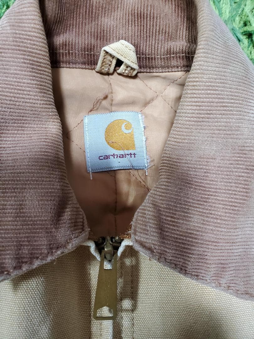 Carhartt ベージュ デトロイトジャケット　グッドフェードボロ