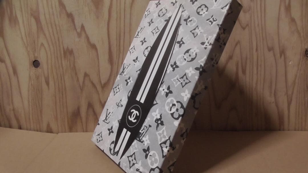 オリバーガル ルイヴィトン シャネル アートパネル 保管品 サイズ38×25