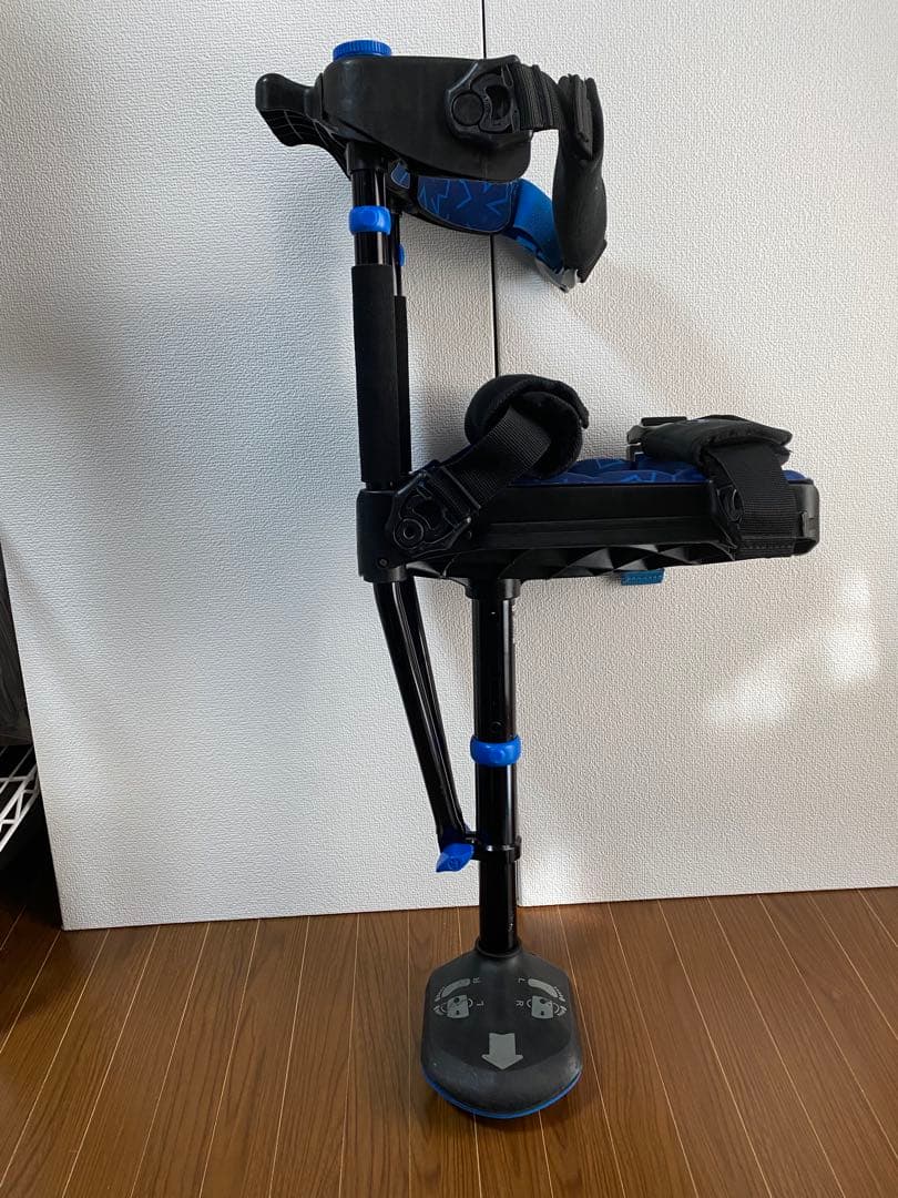 iWALK Free3.0 アイウォークフリー3.0 ハンズフリー松葉杖　中古