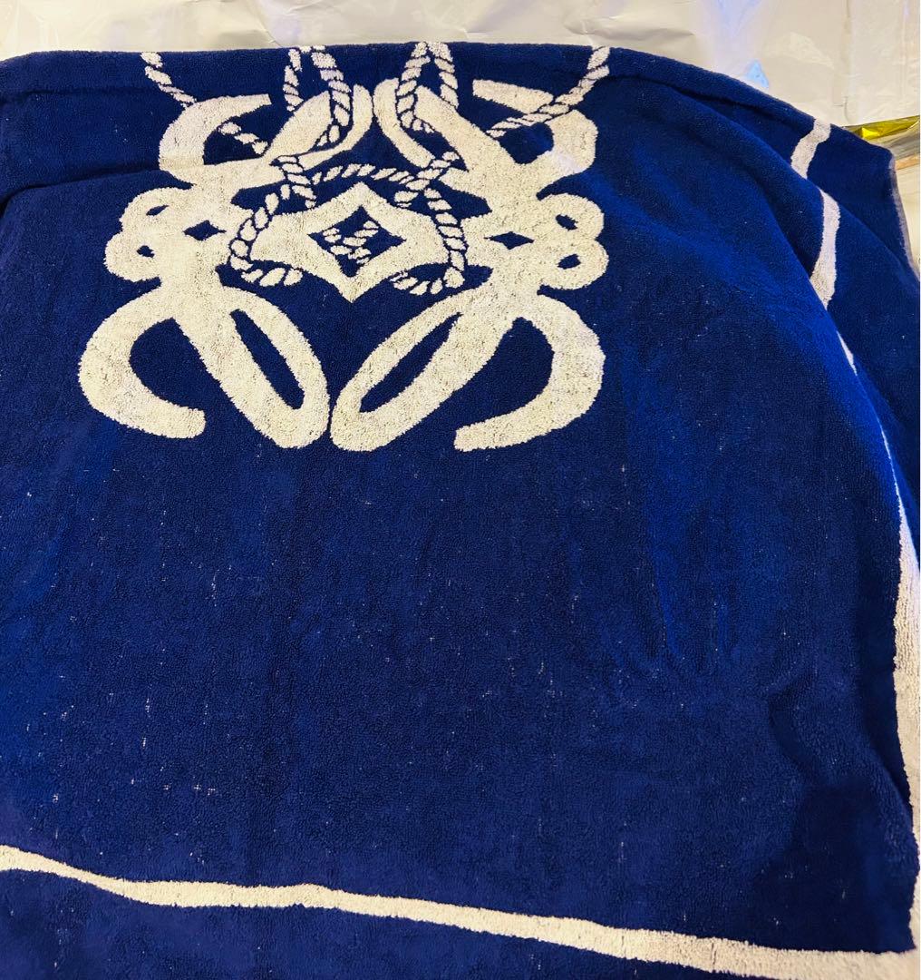 ロエベ　LOEWE アナグラム　ビーチタオル　大判　ネイビー×ホワイト　未使用