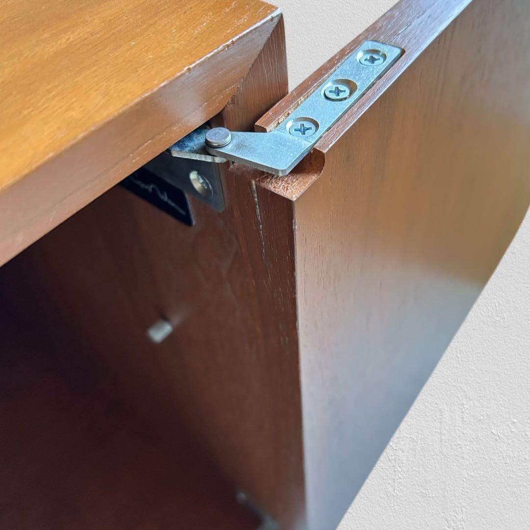 キャビネット・サイドボード Herman Miller e Nelson Cabinet