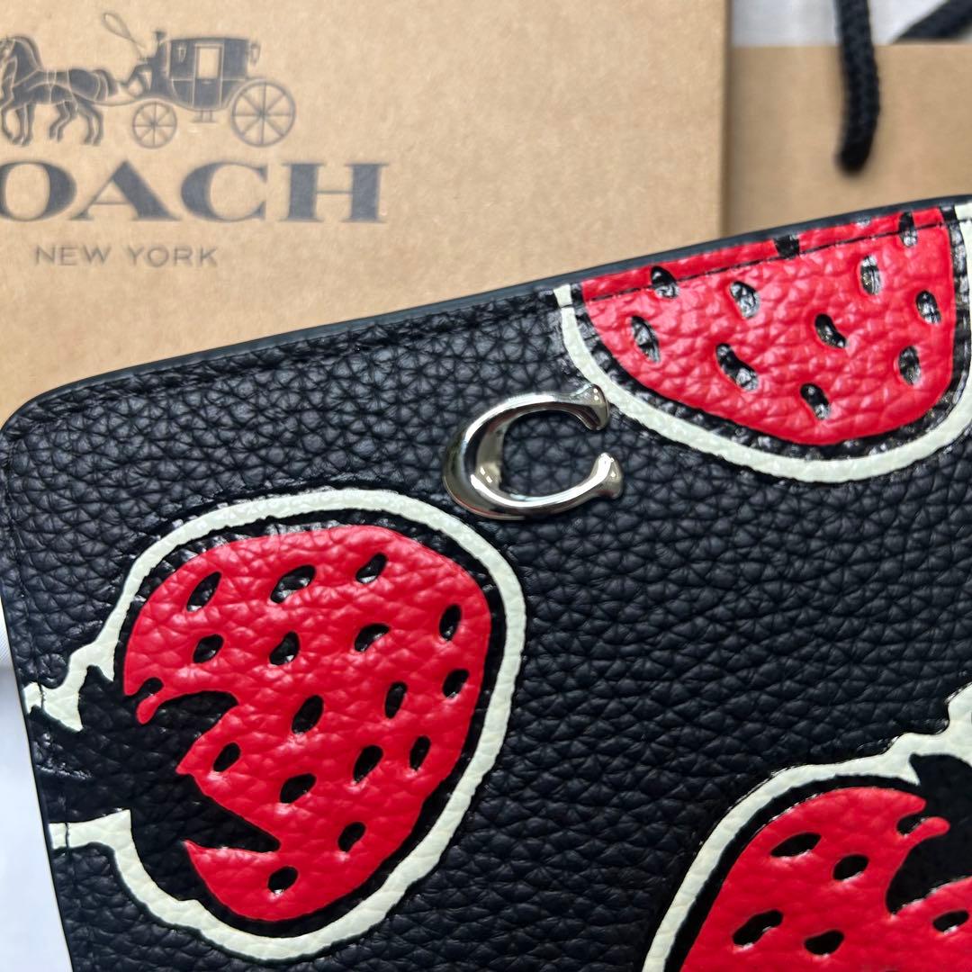 新品 未使用 人気 コーチ COACH タビー いちご柄 財布 黒