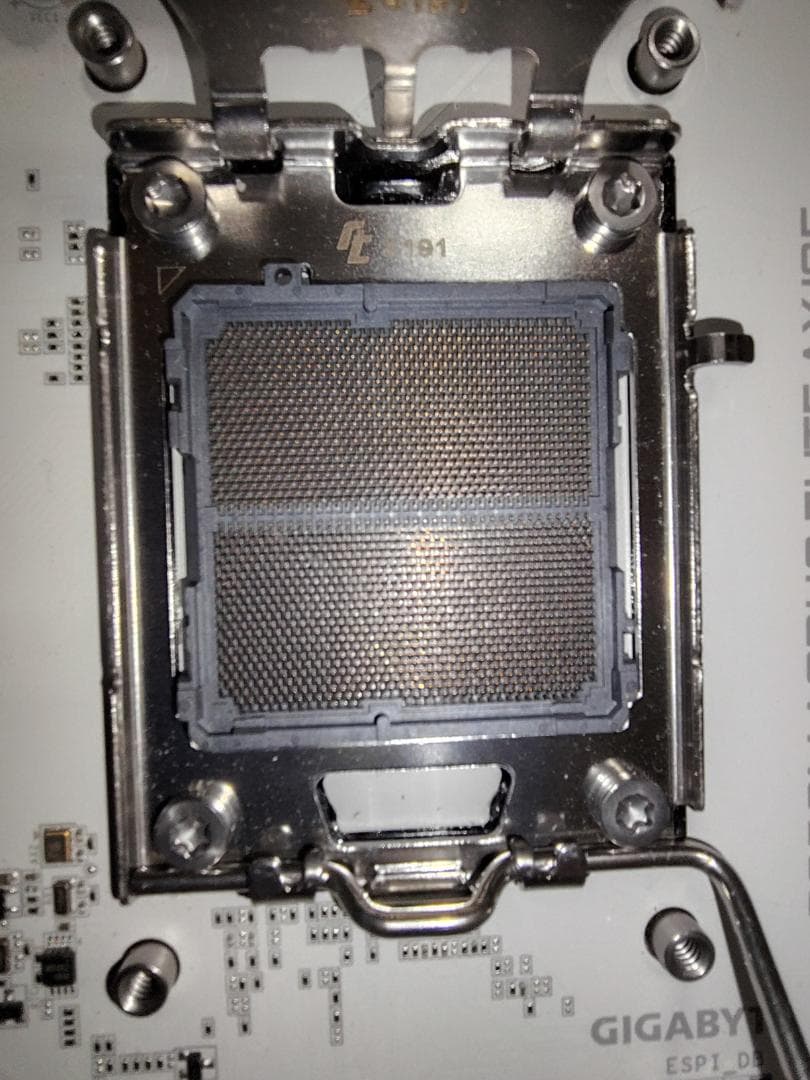 B650M AORUS ELITE AX ICE マザー　AM5マイクロATX