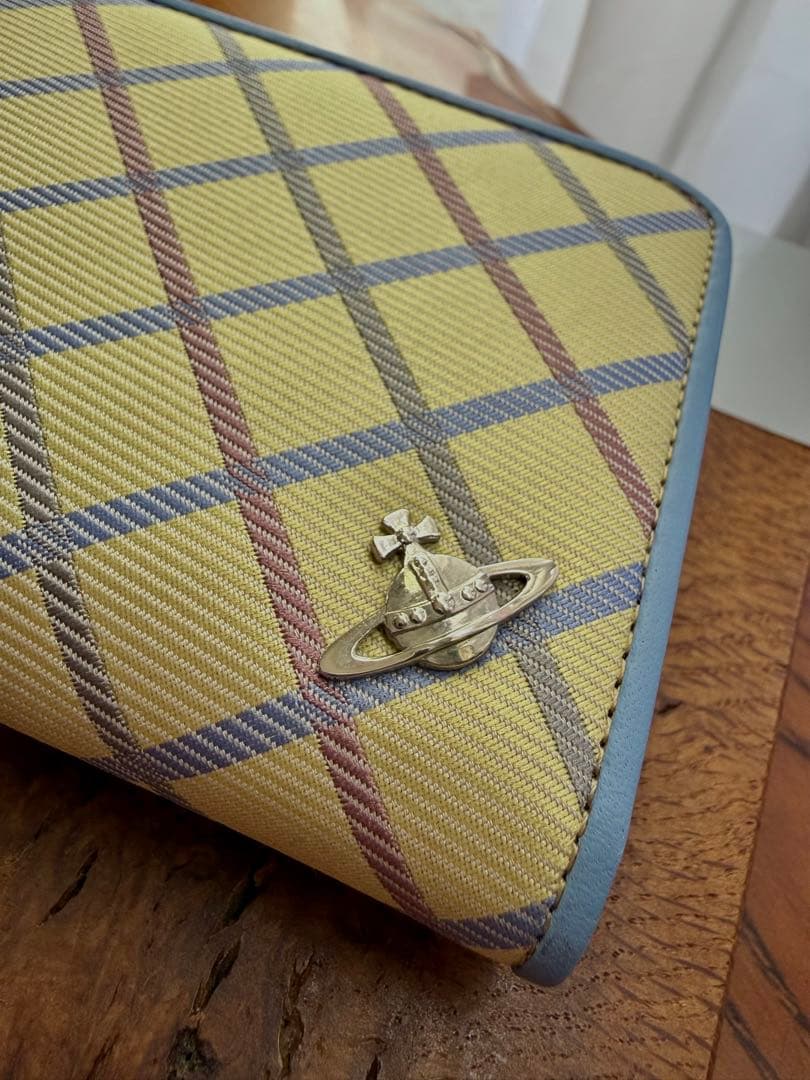未使用美品/廃盤正規品VivienneWestwood オーブ/スリム折財布